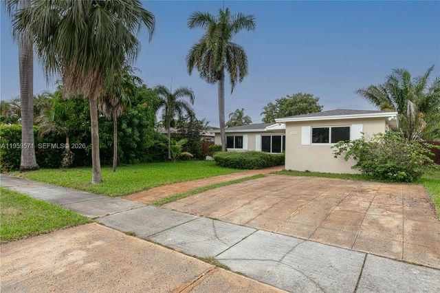 1507 Harding Street, Hollywood, FL 33020