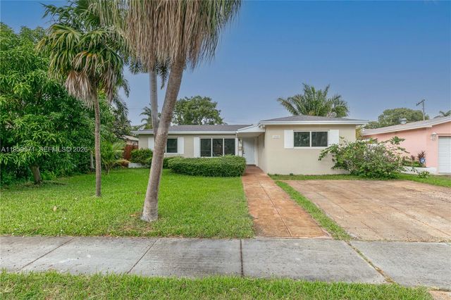 1507 Harding Street, Hollywood, FL 33020