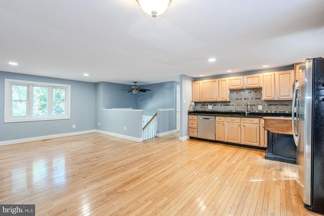 12611 SAYLERS CREEK LN, Herndon, VA 20170