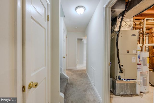 12611 SAYLERS CREEK LN, Herndon, VA 20170