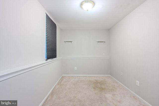 12611 SAYLERS CREEK LN, Herndon, VA 20170