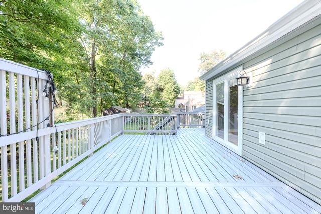 12611 SAYLERS CREEK LN, Herndon, VA 20170