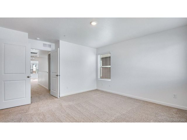 9890 Argonne St, Commerce City, CO 80022