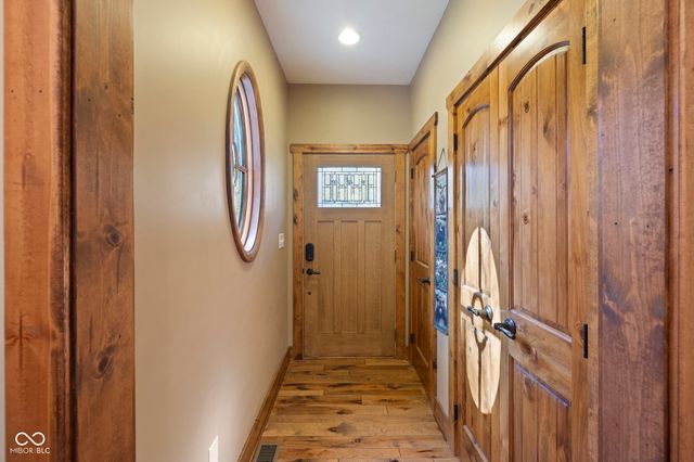 7563 Grizzly Drive, Nineveh, IN 46164