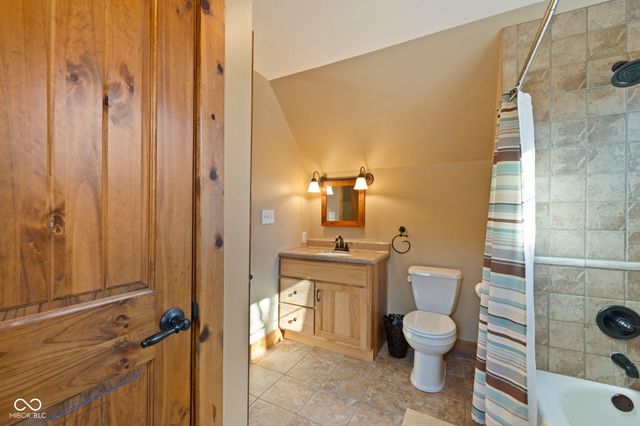 7563 Grizzly Drive, Nineveh, IN 46164