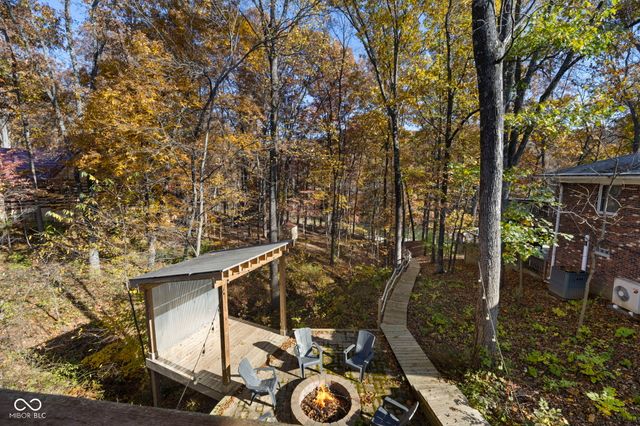 7563 Grizzly Drive, Nineveh, IN 46164