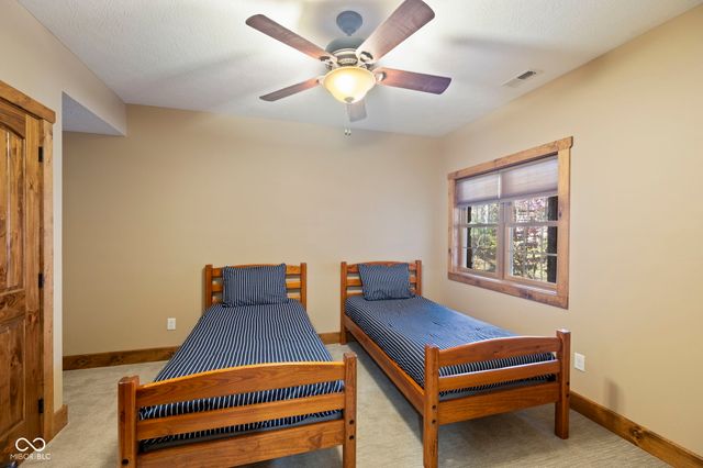 7563 Grizzly Drive, Nineveh, IN 46164