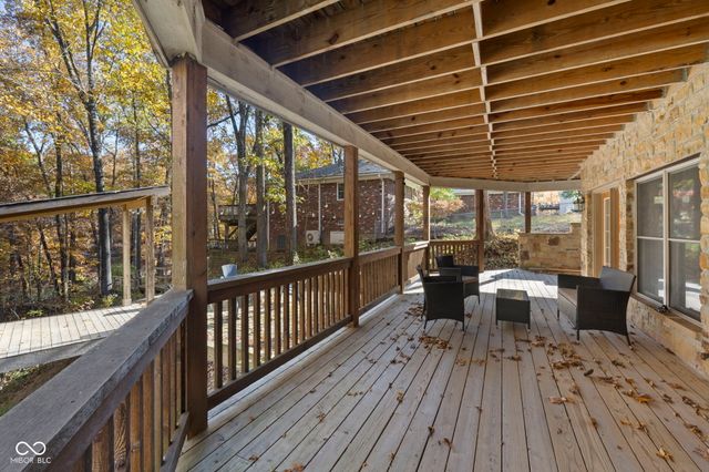 7563 Grizzly Drive, Nineveh, IN 46164