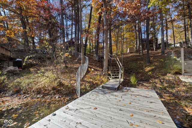 7563 Grizzly Drive, Nineveh, IN 46164