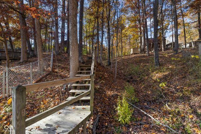 7563 Grizzly Drive, Nineveh, IN 46164