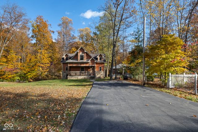 7563 Grizzly Drive, Nineveh, IN 46164