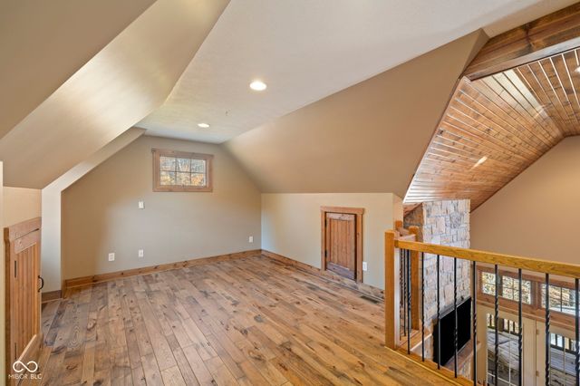 7563 Grizzly Drive, Nineveh, IN 46164