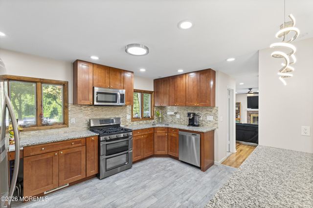 55 Ainsworth Avenue, East Brunswick, NJ 08816