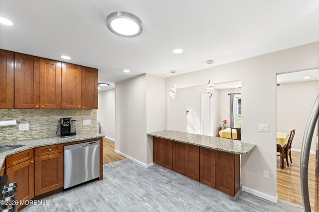 55 Ainsworth Avenue, East Brunswick, NJ 08816