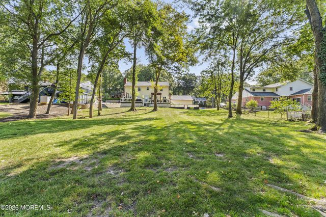 55 Ainsworth Avenue, East Brunswick, NJ 08816