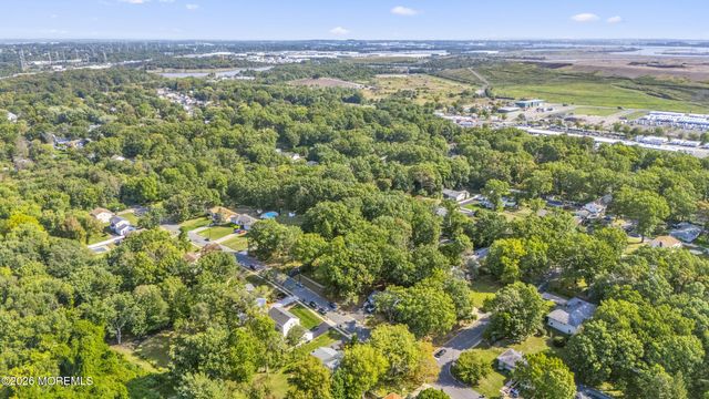 55 Ainsworth Avenue, East Brunswick, NJ 08816