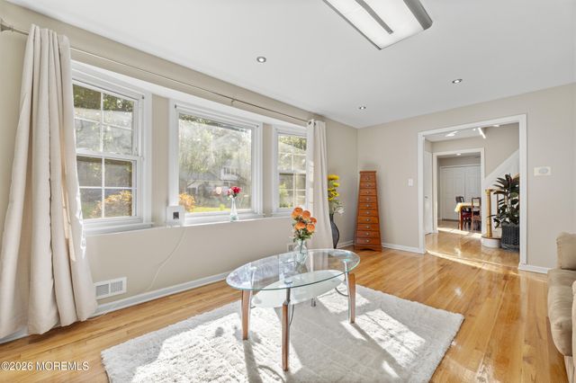 55 Ainsworth Avenue, East Brunswick, NJ 08816