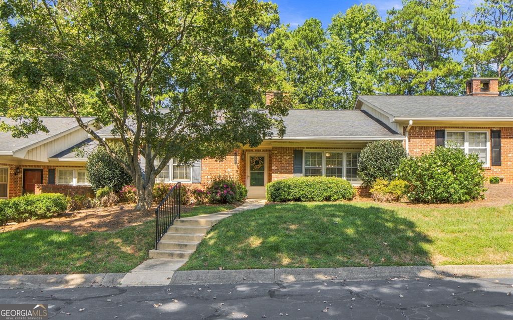 6381 E Deerhollow Way, Peachtree Corners, GA 30092 — exterior