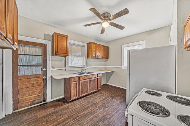 919 Dale AVE, Roanoke, VA 24013