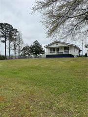 489 Defoor Road NE, Resaca, GA 30735