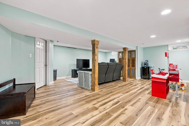 331 CEDAR ST, Warminster, PA 18974