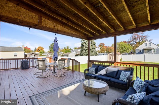 331 CEDAR ST, Warminster, PA 18974