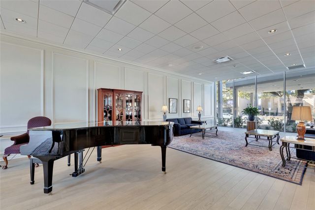 1801 Lavaca ST 5D, Austin, TX 78701