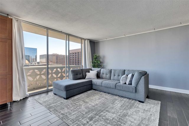 1801 Lavaca ST 5D, Austin, TX 78701