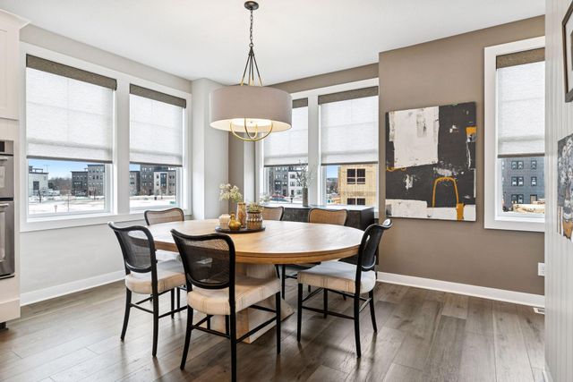 850 Mount Curve Boulevard L, Saint Paul, MN 55116