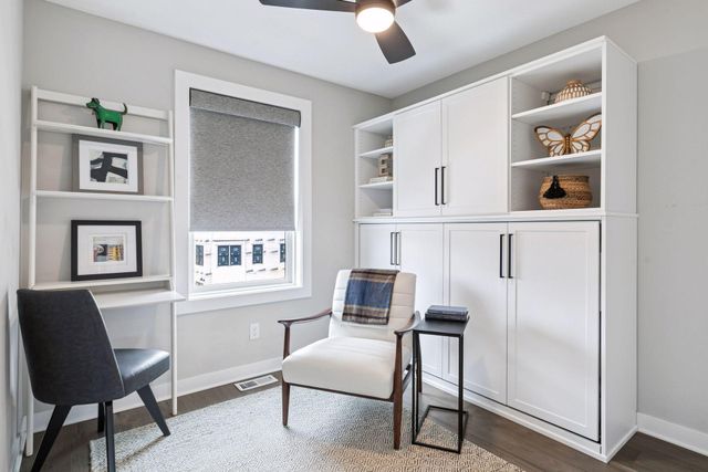 850 Mount Curve Boulevard L, Saint Paul, MN 55116