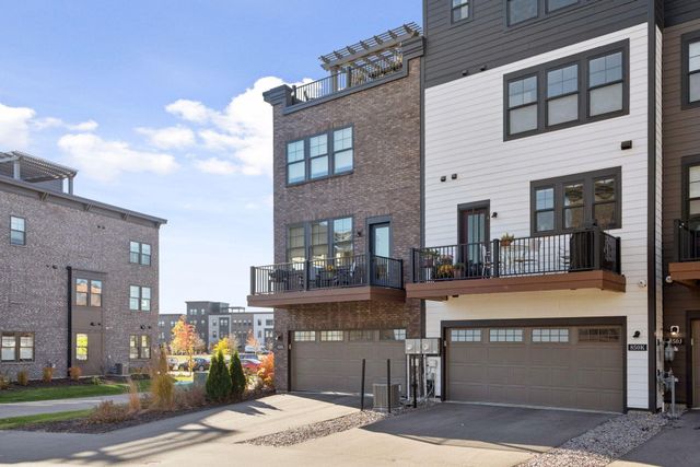 850 Mount Curve Boulevard L, Saint Paul, MN 55116