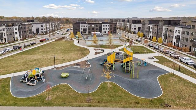 850 Mount Curve Boulevard L, Saint Paul, MN 55116