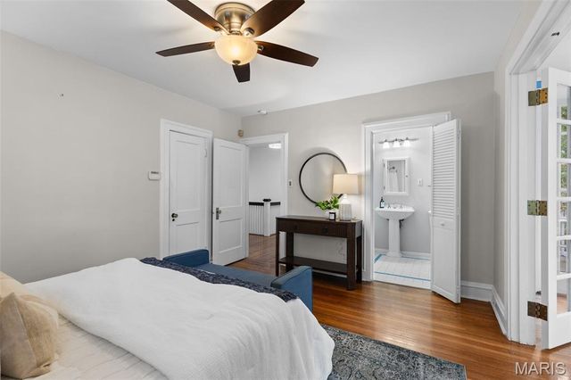 6920 Pershing Avenue, University City, MO 63130