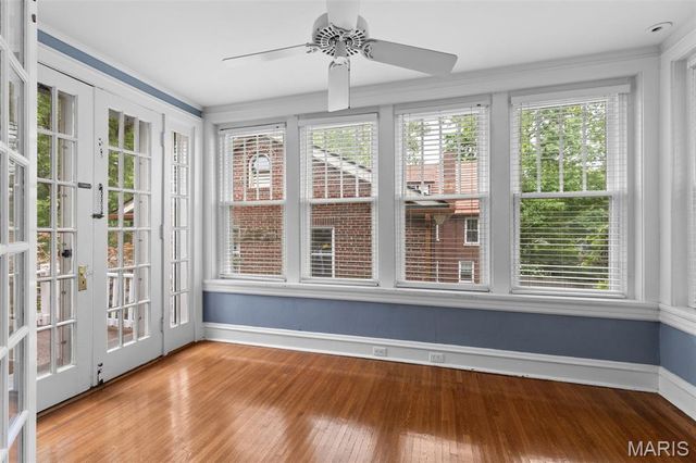 6920 Pershing Avenue, University City, MO 63130