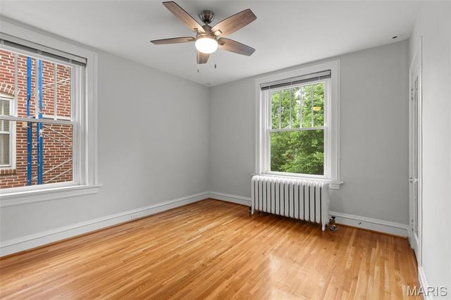 6920 Pershing Avenue, University City, MO 63130