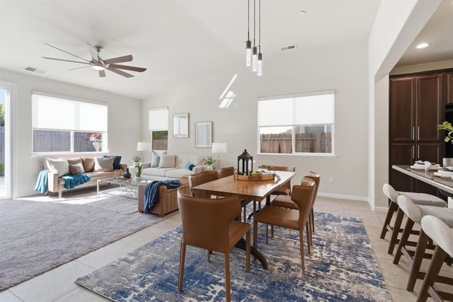 3832 Lookout Dr, Modesto, CA 95355