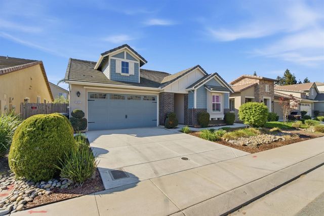 3832 Lookout Dr, Modesto, CA 95355