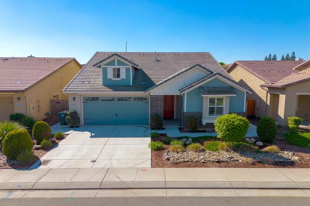 3832 Lookout Dr, Modesto, CA 95355