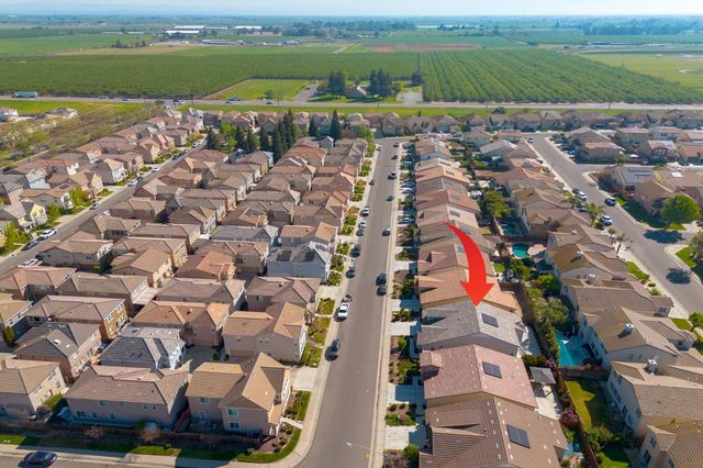 3832 Lookout Dr, Modesto, CA 95355
