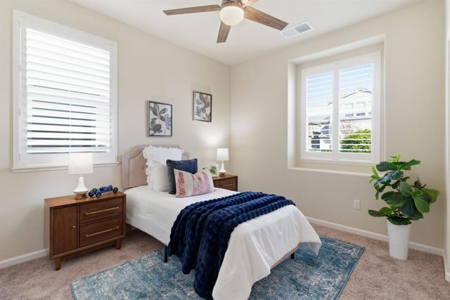 3832 Lookout Dr, Modesto, CA 95355