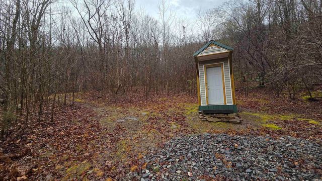 1745 Sandiff, Shirley, AR 72153