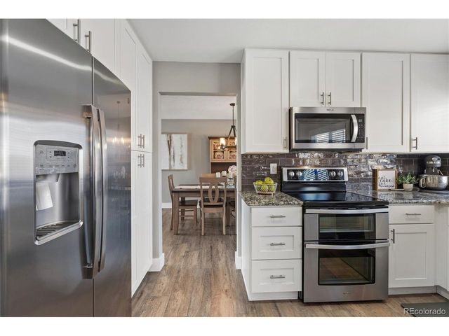 3160 Westcliff Dr E, Colorado Springs, CO 80906