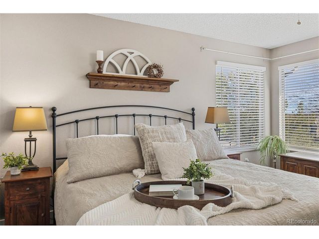 3160 Westcliff Dr E, Colorado Springs, CO 80906