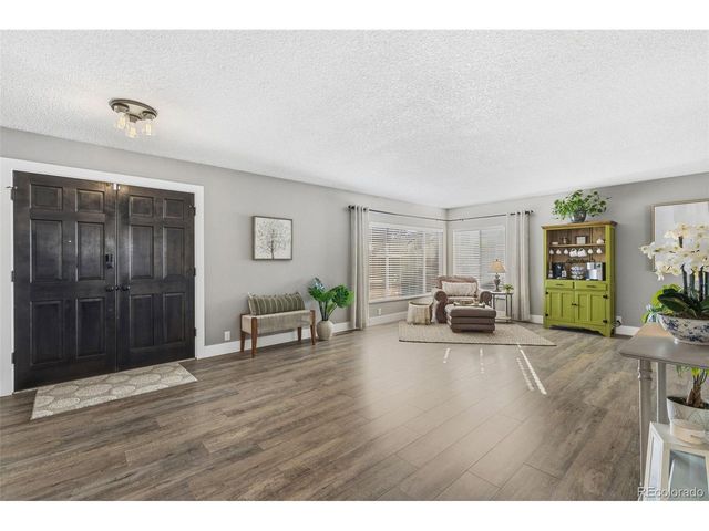 3160 Westcliff Dr E, Colorado Springs, CO 80906