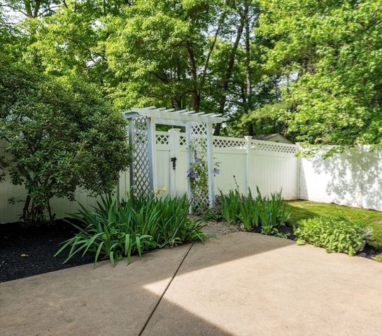 245 Winter Street, Mansfield, MA 02048