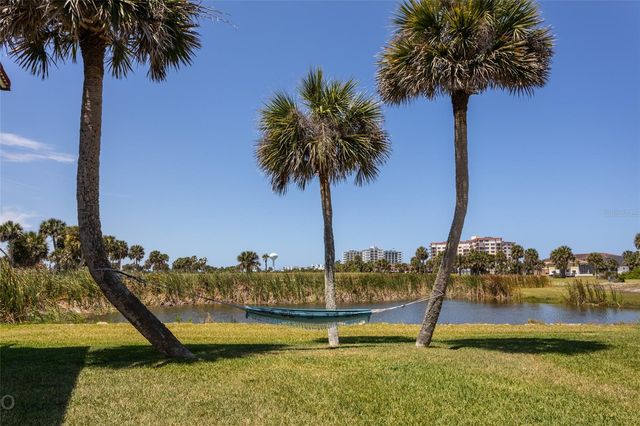 23 OCEAN PALM VILLA DRIVE N, Flagler Beach, FL 32136
