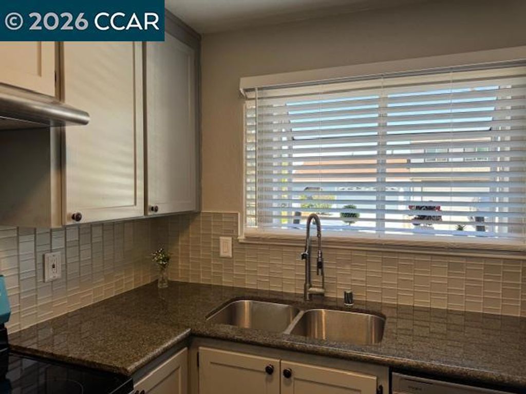 Image 16 of property listing at 37 Virgil Ct, Bay Point, CA 94565