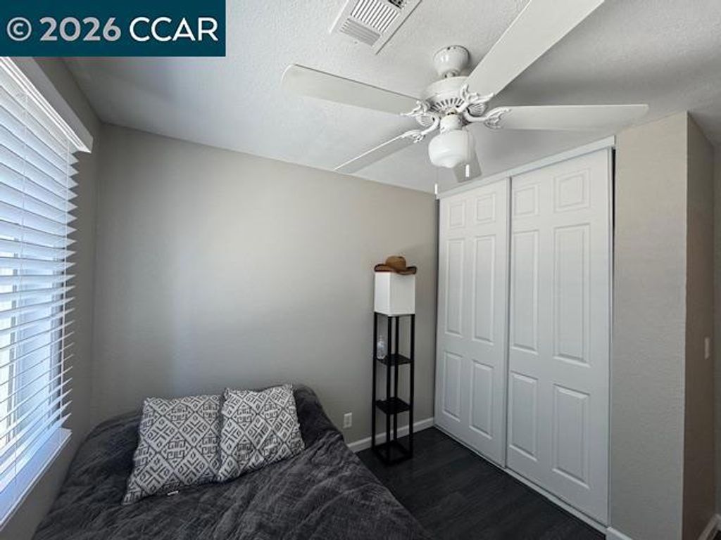 Image 19 of property listing at 37 Virgil Ct, Bay Point, CA 94565