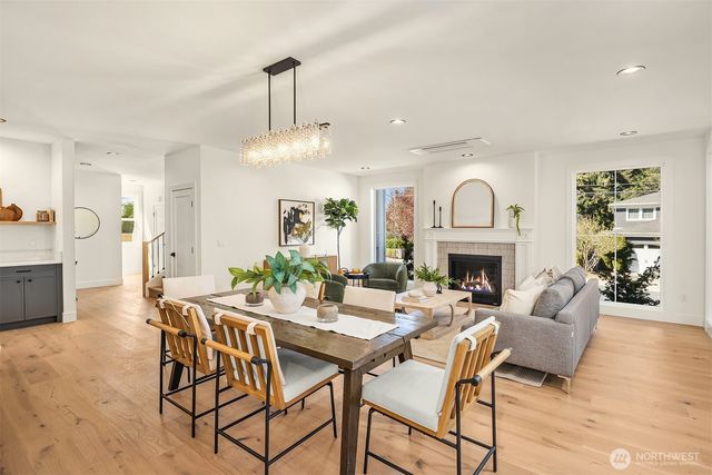 319 18th Avenue, Kirkland, WA 98033