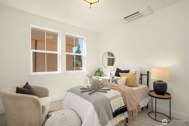 319 18th Avenue, Kirkland, WA 98033